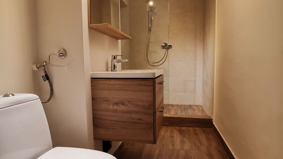 2 camere renovat complet | bloc ZEPTER - Poză 4