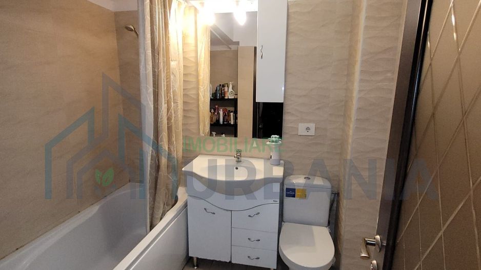 Apartament de inchiriat, zona Copou, Complex Carol Residence, 2 camere, mobilat si utilat - Poză 6