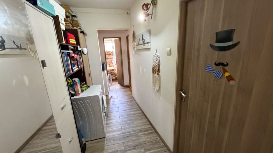 Apartament 3 camere, decomandat  - zona Cetate - Poză 8