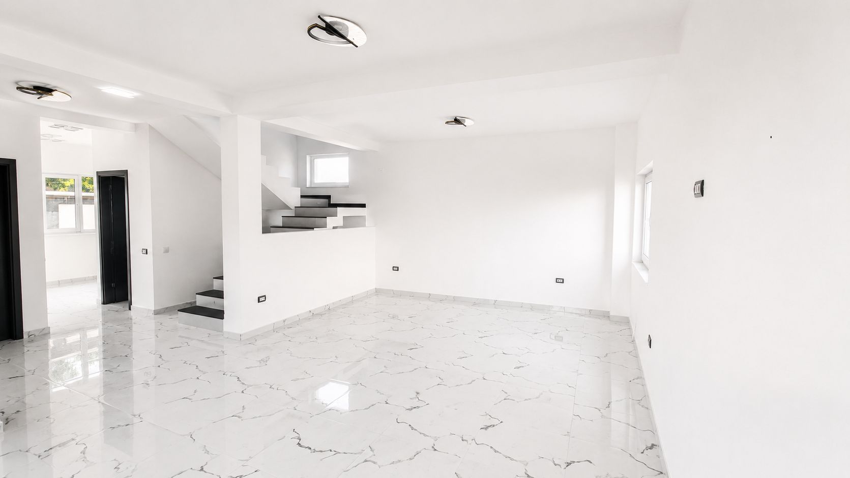 Casa P+1 de vanzare, 5 camere, 3 bai, 460 mp teren, in Lumina - Poză 8