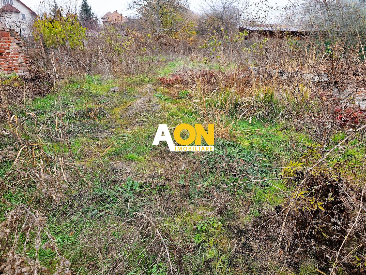 Teren intravilan, construitbil, la sosea, 520 mp, zona Maieri - Poză 1