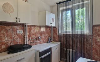 Apartament cu 2 camere | Piata 1 Decembrie | Ultracentral | Oradea - Poză 5