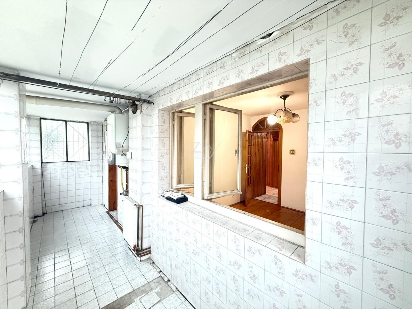 Decomandat. Centrala proprie. 2 Balcoane - Poză 8
