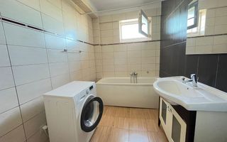 Apartament 2 camere, balcon, parcare, Andrei Muresanu - Poză 4