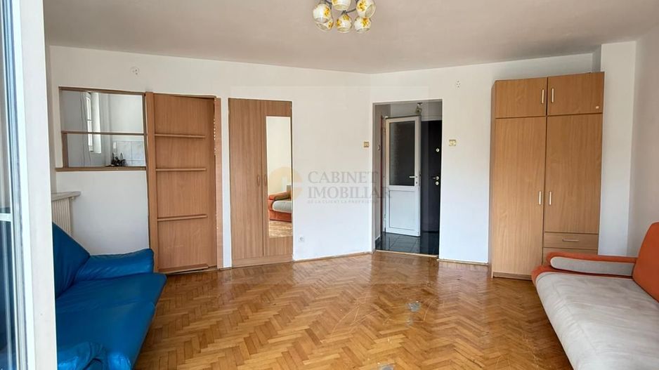 Garsoniera cu balcon | 30 mp  | Piata Mihail Kogalniceanu |  Etaj 1 - Poză 6