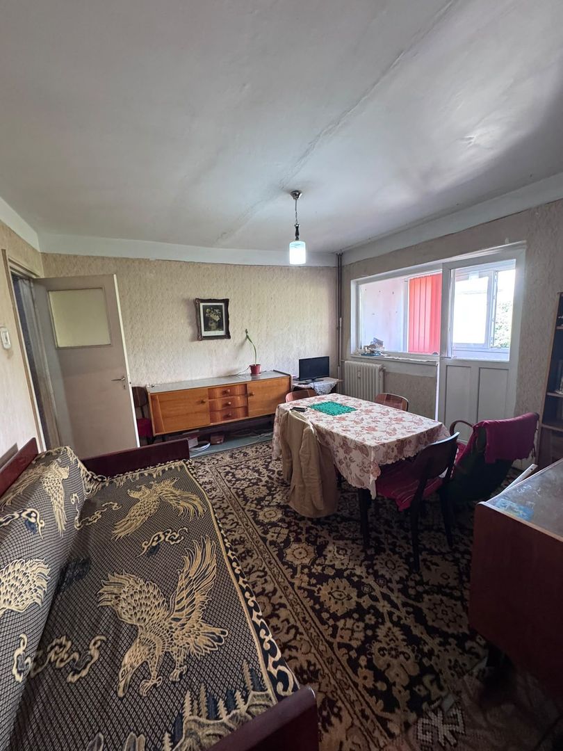 Apartament 3 camere de vânzare – Zona Pieței Centrale - Poză 9