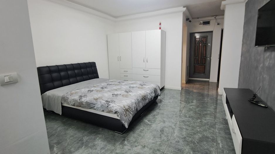 Garsoniera moderna, zona Chisinau, etaj 7, totul nou, mutare imediata - Poză 2