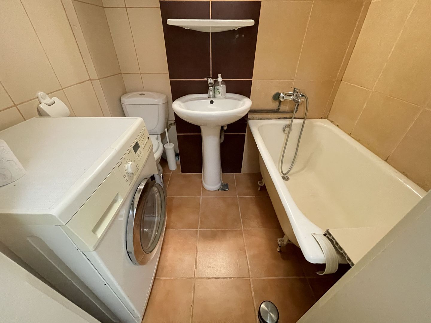 Apartament mobilat și utilat în zona Dacia - Poză 11