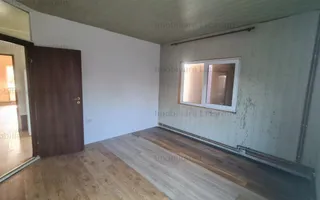 Proprietate in Cristian cu trei constructii+o fundatie,450000euro - Poză 34