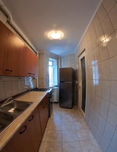 Apartament 2 camere nemobilat, zona Mihail Kogalniceanu-IZVOR - Poză 9