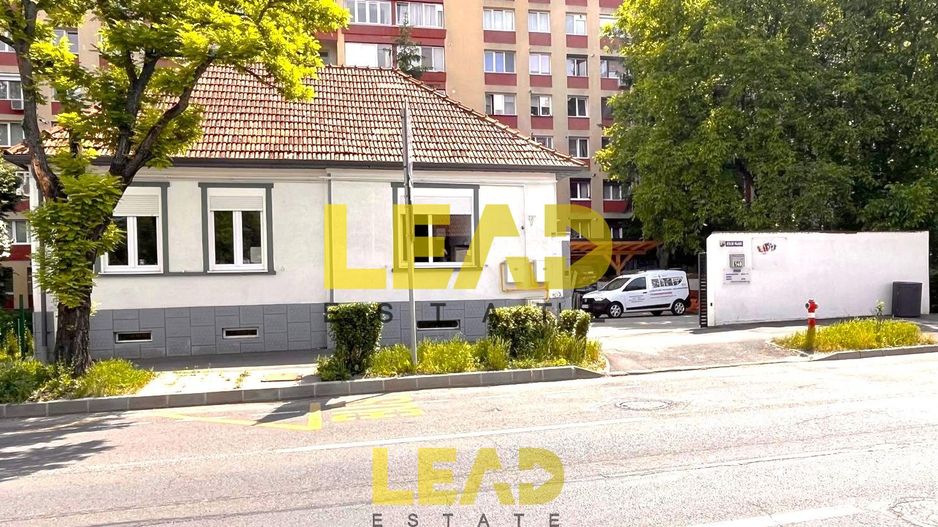 Casa renovata complet! 210 mp utili pe teren de 548 mp! - Poză 4