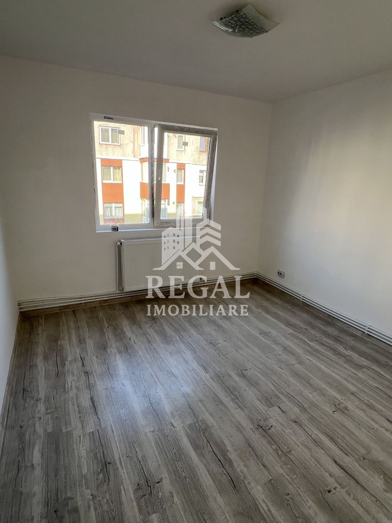 Apartament 2 camere, Micro 5/2 – etaj 2 - 38 mp - accept schimb - Poză 4