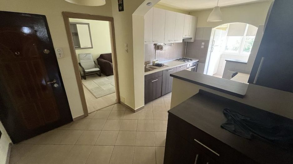 Închiriere Apartament cu 3 camere Titan, 2 bai, renovat, AC, 10 min metrou - Poză 6
