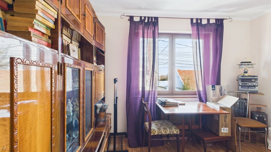 Vilă cu 7 camere, zona Aradului - Poză 18