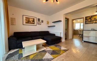 De inchiriat apartament 3 camere la vila - Sibiu - Poză 1