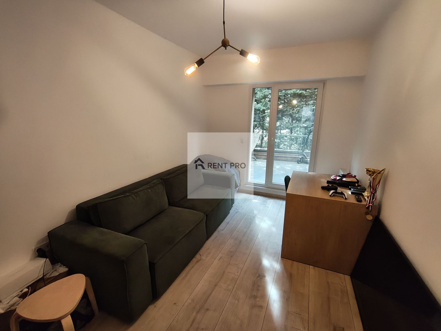 3 Camere Cu Curte Privată GranVia Park Mall Plaza Sector 6 - Poză 6