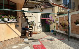 Casa de vanzare cu 411 mp teren ultracentral in Oradea - Poză 7