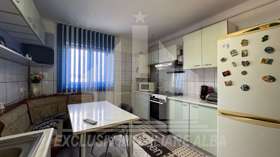 Apartament 2 camere | 53 mp | Mobilat | Cetate - zona Mercur - Poză 4