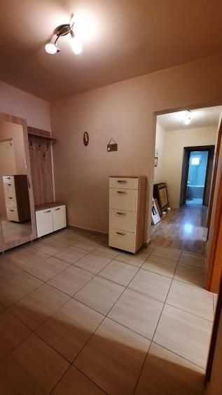 Inchiriem apartament 3 camere, etaj 1, Cetate, foste proprietati - Poză 3