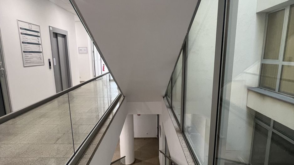 Birouri zona centrală - Poză 10