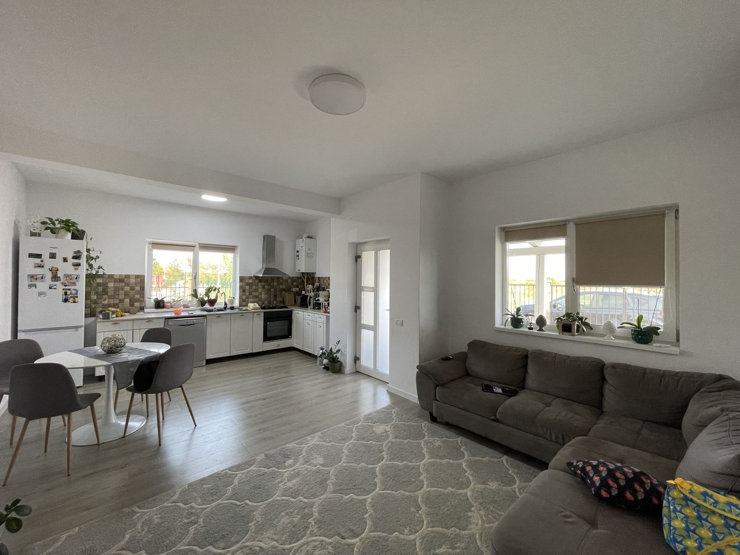 Duplex complet mobilat si utilat 109.900 Euro - Poză 2