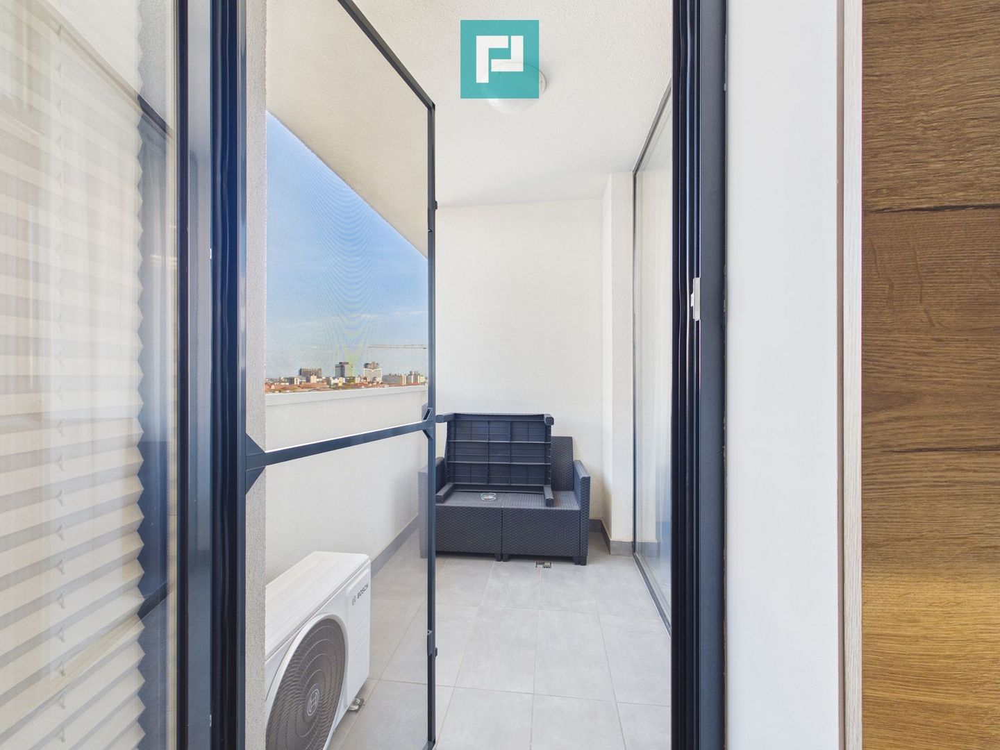 Apartament exclusivist cu 2 camere | XCity Tower - Poză 3