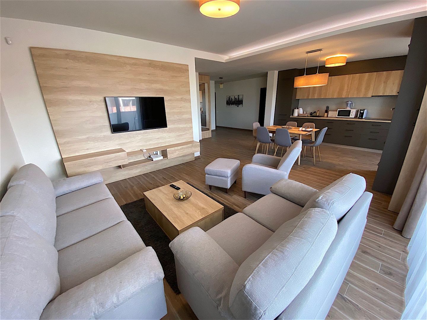 Apartament 3 camere - Dumbravita - Poză 1