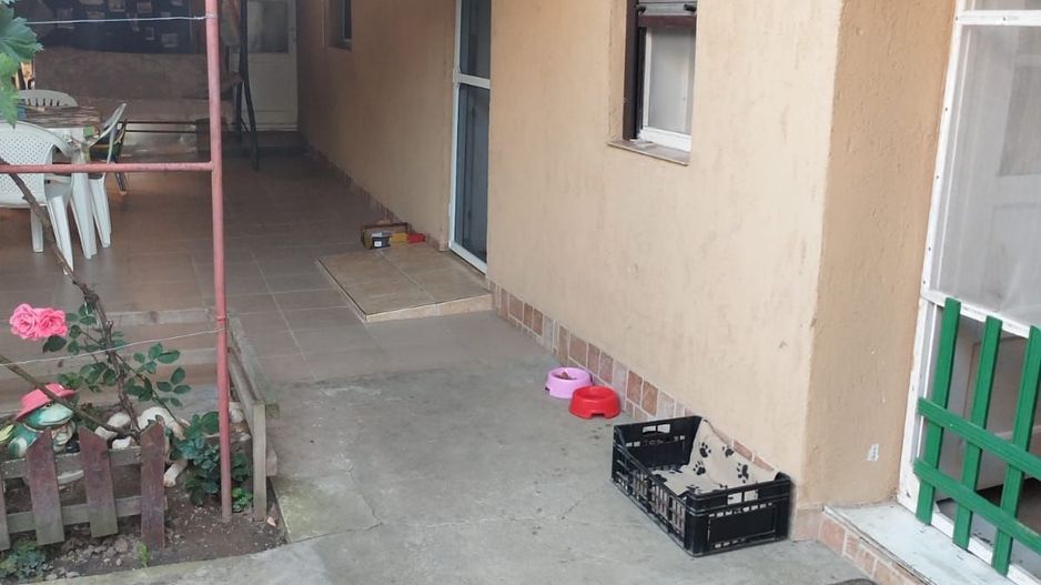 ageuropa.ro vinde casa in zona 14 Mai cu 3 cam. si teren aferent de 500mp. - Poză 3