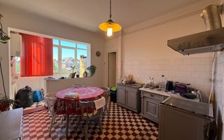 Apartament 3 camere decomandate cu parcare inclusa, zona Horea! - Poză 3