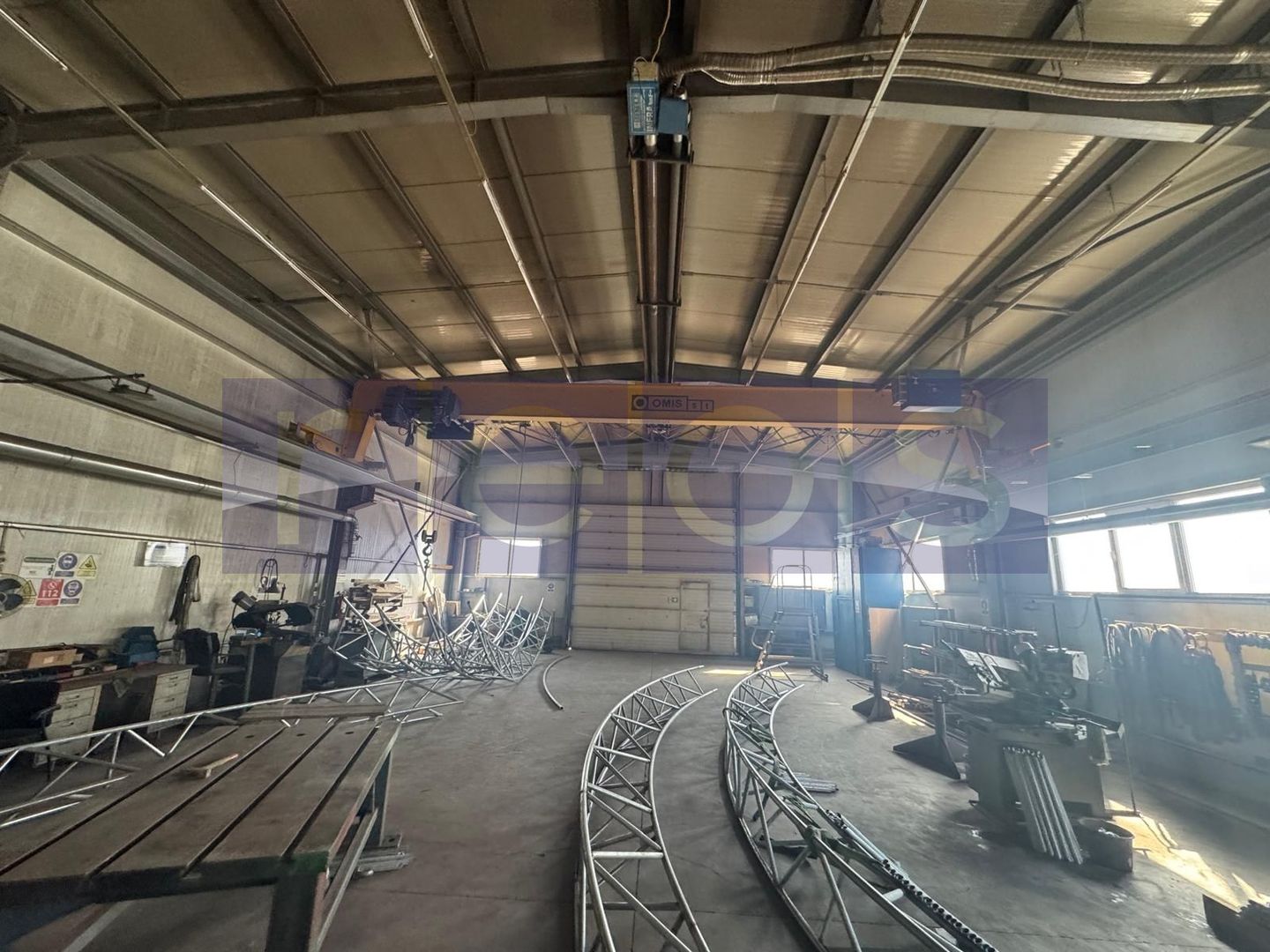 Hală industrială 374mp echipată | Pod rulant + utilaje | Crevedia - Poză 11