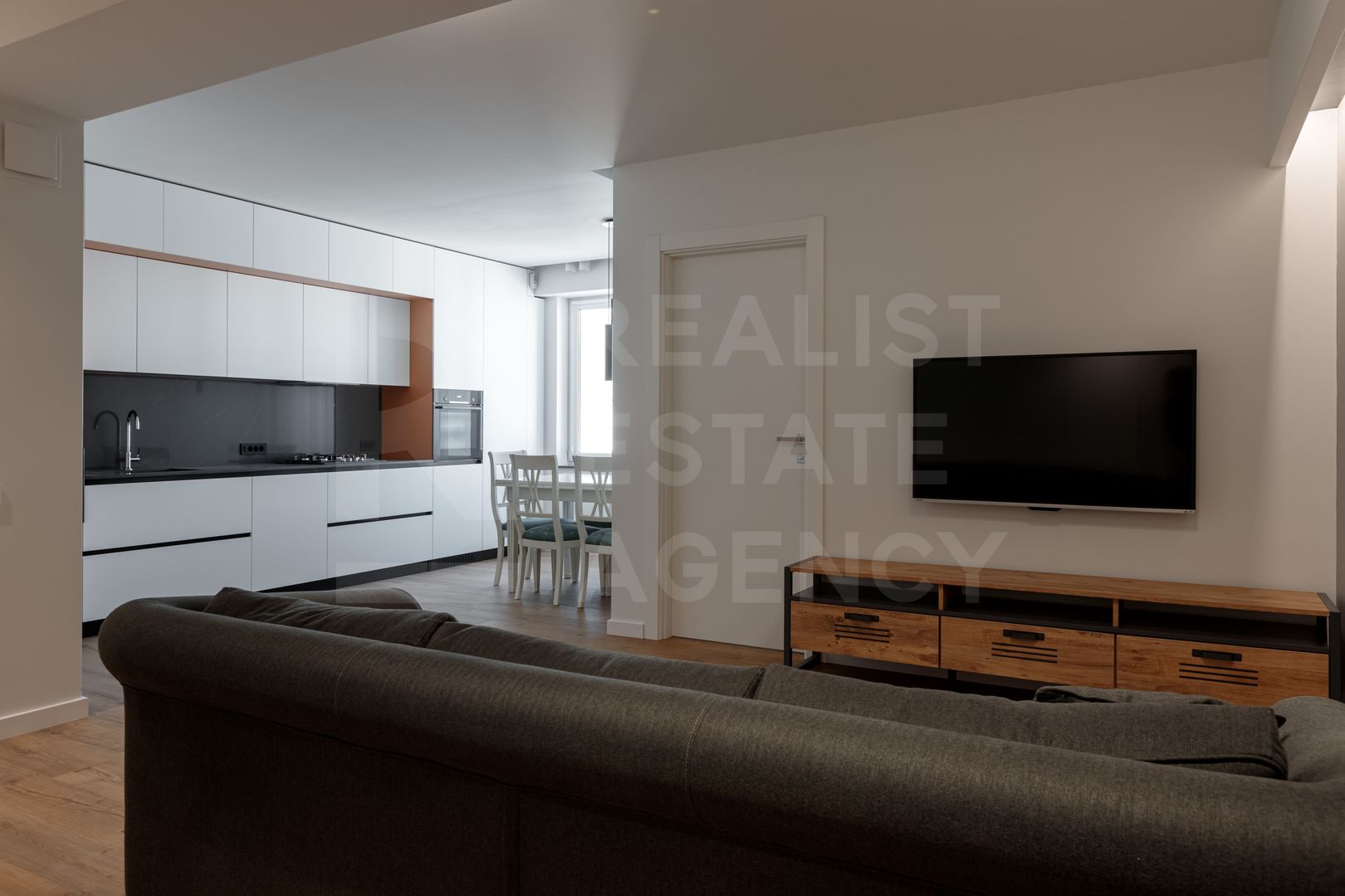 Chirie, apartament, 3 camere, str. Trandafirilor, Botanica - Poză 11