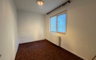 Cu centrala termica proprie. Zona Dacia. Boxa - Poză 5