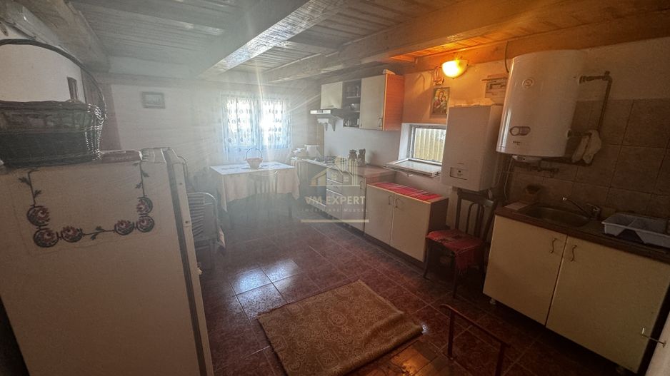 CASA 3 CAMERE, TEREN 1069 MP, COMUNA STOENESTI, ARGES - Poză 25