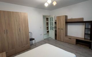 Apartament de închiriat, 3 Camere, Bucium - 402 euro - Poză 4