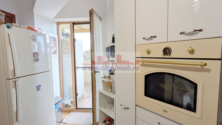 Vanzare apartament 3 Camere Straulesti - Poză 9