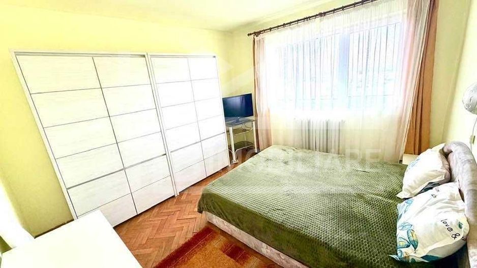 Apartament cu 3 camere, 55 mp, decomandat, Zona UMFST - Poză 1