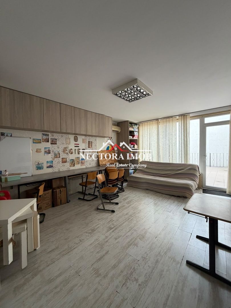 NECTORA IMOB-Spatiu comercial mare, 215 mp, cu Vitrina, Blvd. Decebal - Poză 6