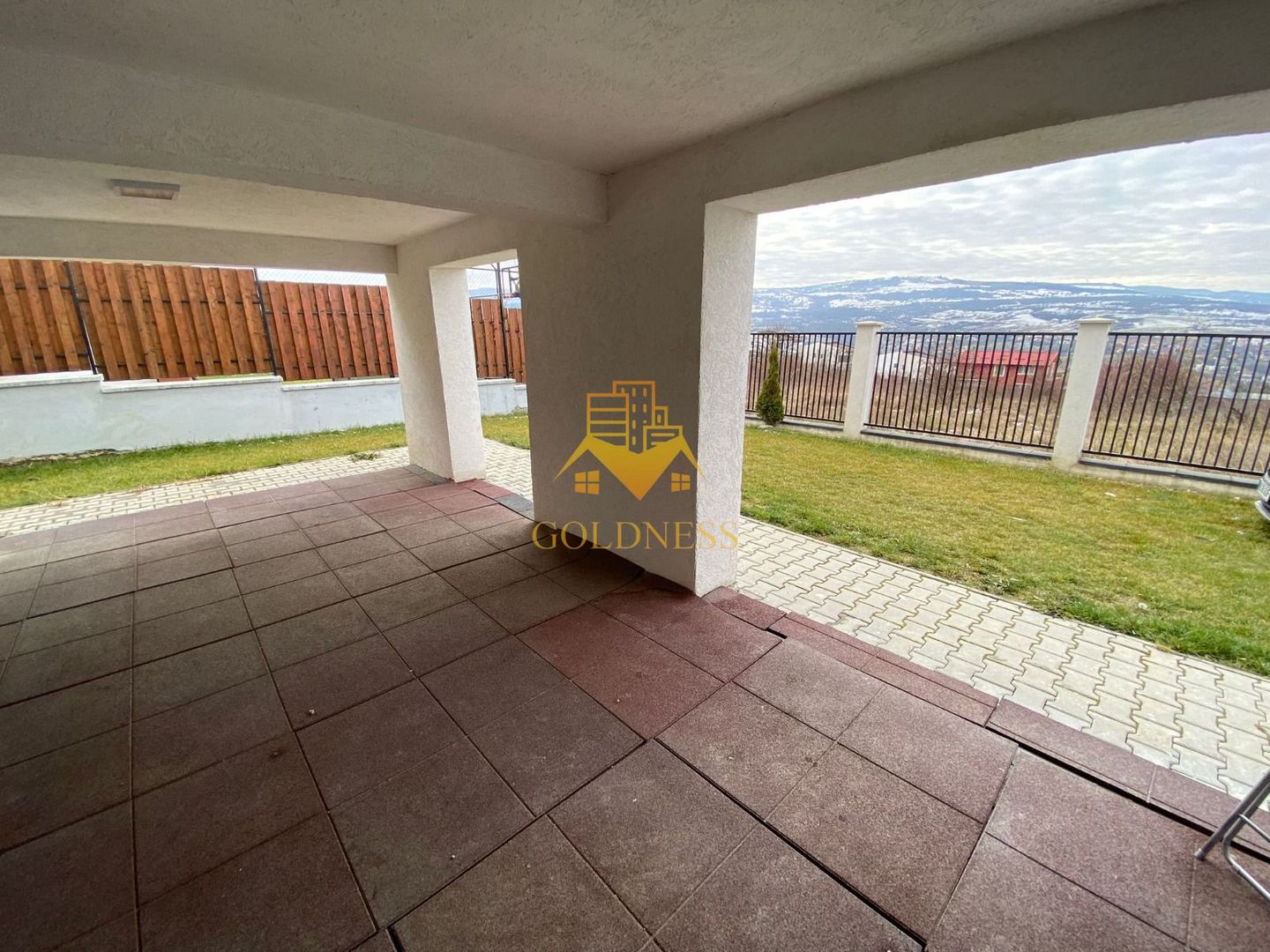 Vila cu 5 camere, Borhanci, 540Mp, 3 Parcari,Gradina, View,Petfriendly - Poză 12