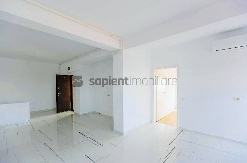 Penthouse cu 3 camere in bloc nou, Iosia - Poză 1