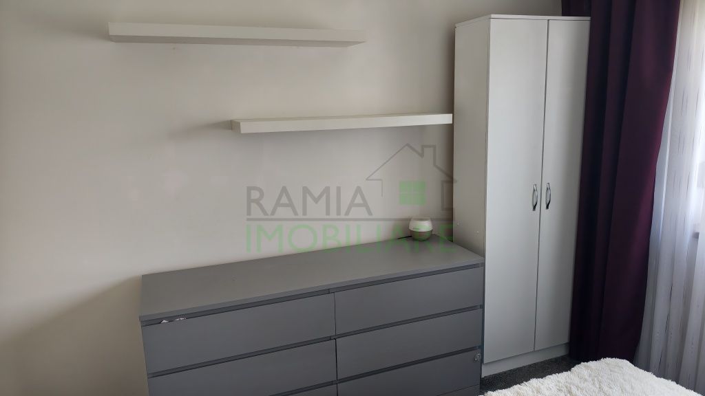 Apartament 2 camere decomandat , mobilat, utilat, parcare inclusa - Poză 4