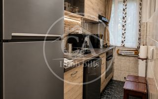 Apartament cu 3 camere de vânzare în zona Rogerius, Oradea - Poză 7