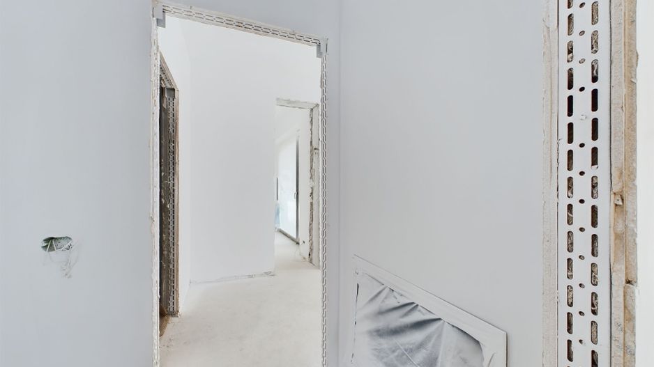 Apartament modern cu 4 camere, curte și terasă – liniște și confort ap - Poză 12