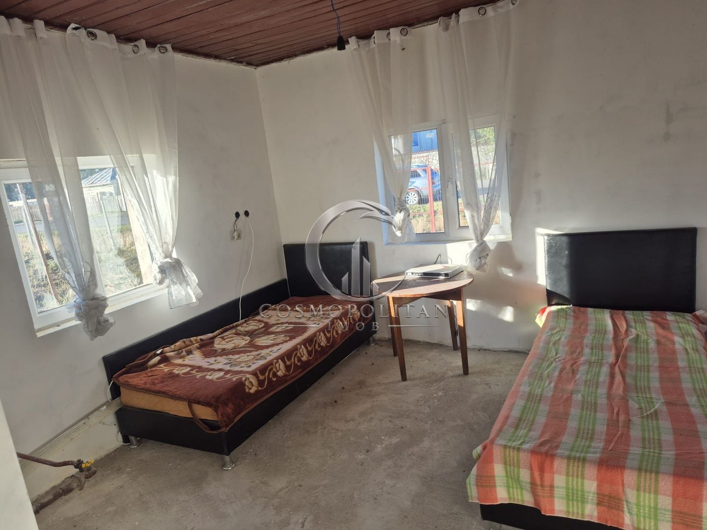 Casa si teren 3500mp in comuna Amaru/BZ ~ 4 camere ~ renovata in 2025 - Poză 10