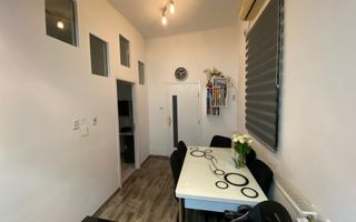 Apartament la casă 2 camere, curte , 62 mp Parneava ! - Poză 6