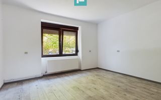 Casă 4 camere, zona centrală în Pâncota - Poză 3