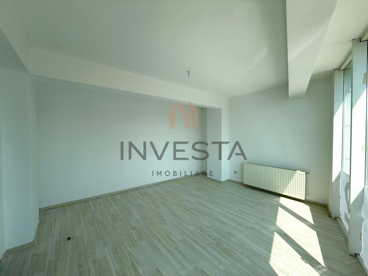 Apartament Luminos de 100 mp ! - Poză 3