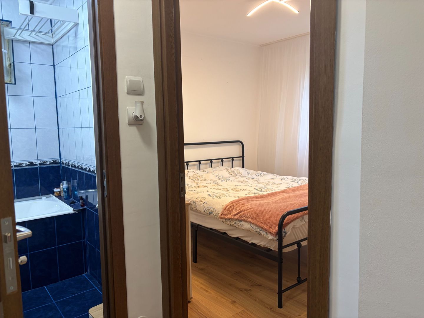 Apartament cochet cu 3 camere, Brancoveanu-Obregia, 79.900€ - Poză 3