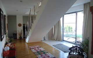 VILA CU 4 DORMITOARE LA INCHIRIERE LANGA BRITISH SCHOOL - Poză 10