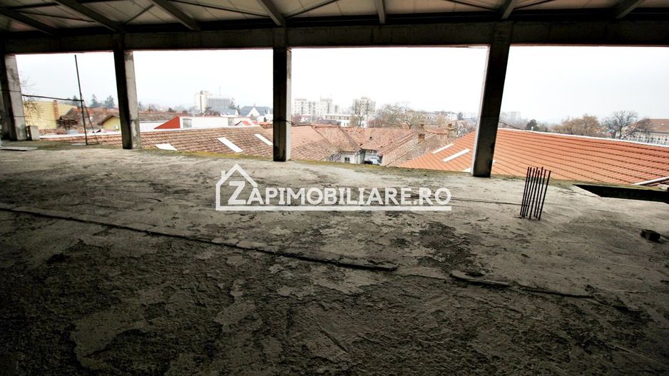 Spatiu comercial 2.800 mp.Piata Republicii,555 euro mp - Poză 12