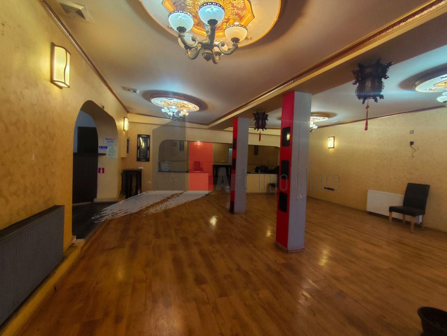 Spatiu comercial stradal, deschidere mare - Poză 3